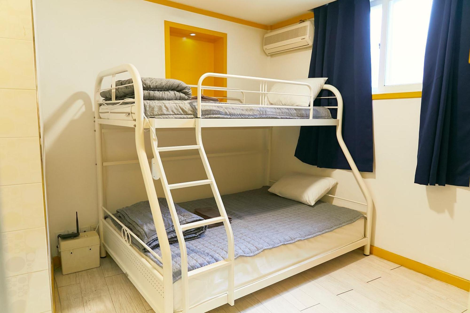 Travelers A Korea Hostel Seoel Buitenkant foto